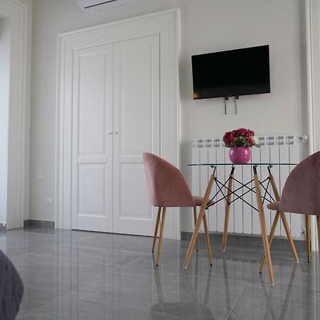 Hotel Dc House Procida Exterior foto